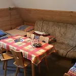 Pokoje Goscinne I Duzy Domek Camp Harenda Zakopane Z Epickim Widokiem Na Tatry I Giewont Zakopane