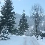 Homestay Pokoje Goscinne I Duzy Domek Camp Harenda Zakopane Z Epickim Widokiem Na Tatry I Giewont